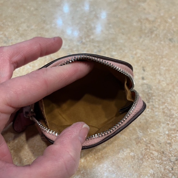 🌸Coach Pink Coin Purse🌸 - Picture 5 of 7